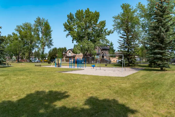 Winston Heights/Mountview community view 1