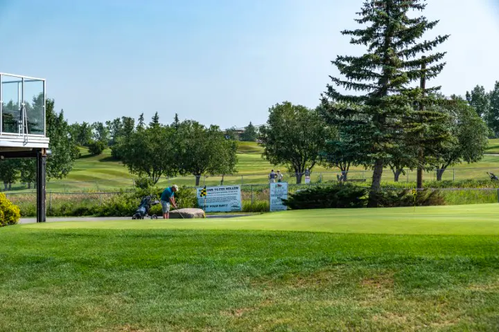 Winston Heights/Mountview community in Calgary